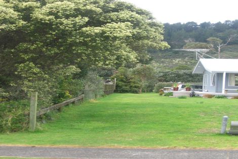 Photo of property in 103 Marram Place, Matarangi, Whitianga, 3592