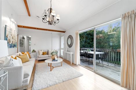 Photo of property in 1/80a Park Rise, Campbells Bay, Auckland, 0630