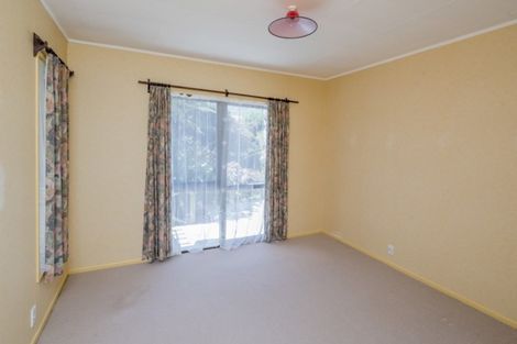 Photo of property in 15 River Glade, Waikanae, 5036