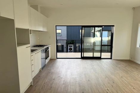 Photo of property in 3 Finesse Lane, Bucklands Beach, Auckland, 2012