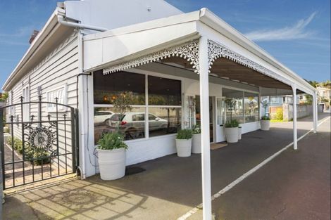 Photo of property in 2/2 Calliope Road, Devonport, Auckland, 0624