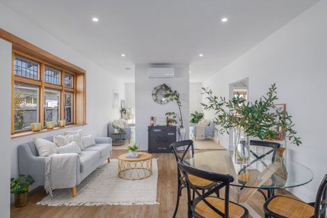 Photo of property in 40 Stapletons Road, Richmond, Christchurch, 8013