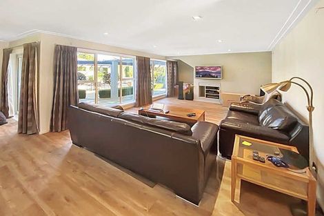 Photo of property in 4 Guinness Crescent, Ilam, Christchurch, 8041