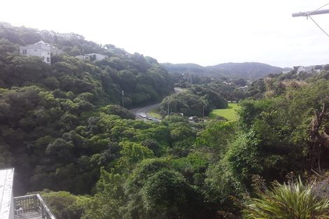 Photo of property in 10 Moana Road, Kelburn, Wellington, 6012