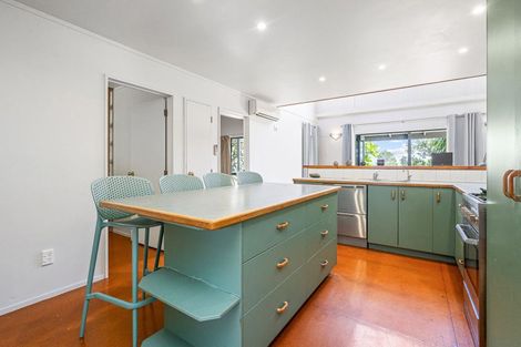 Photo of property in 10 Bay View Road, Whangarei Heads, Whangarei, 0174