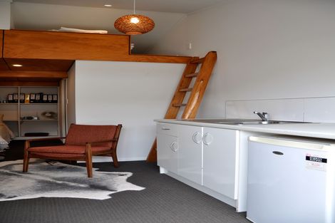 Photo of property in 15 Seaview Road, Waihi Beach, 3611