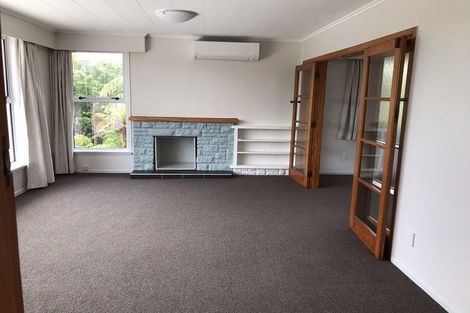 Photo of property in 7b Penrith Street, Westown, New Plymouth, 4310