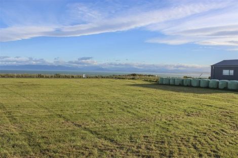Photo of property in 7 Tamatea Street, Pahia, Riverton, 9881