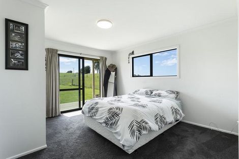 Photo of property in 163 Akatore Road, Taieri Beach, Brighton, 9091