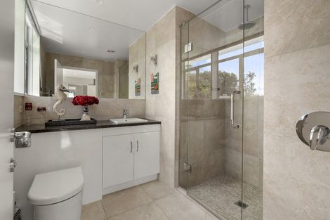 Photo of property in 70 Victoria Avenue, Remuera, Auckland, 1050