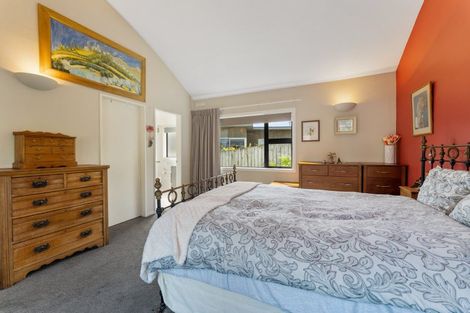 Photo of property in 8 Bowsprit Way, Whitby, Porirua, 5024