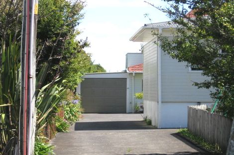 Photo of property in 1/230 Rangatira Road, Beach Haven, Auckland, 0626