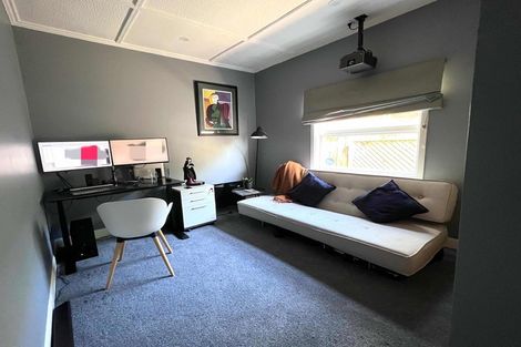 Photo of property in 36 Darlington Road, Miramar, Wellington, 6022