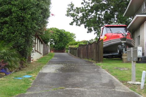 Photo of property in 76a Kiwi Esplanade, Mangere Bridge, Auckland, 2022