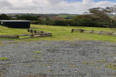 Photo of property in 79 Gorge Road, Maungaturoto, 0520