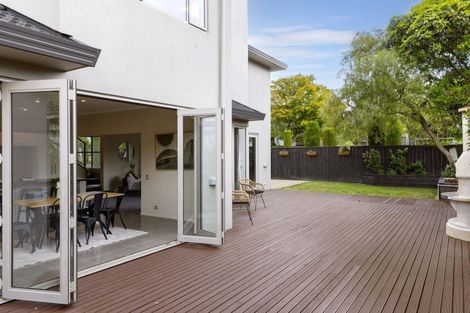 Photo of property in 2/745 Acacia Bay Road, Acacia Bay, Taupo, 3330