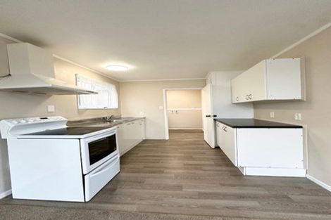 Photo of property in 1/6 Penion Drive, Flat Bush, Auckland, 2023