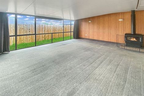 Photo of property in 25 Pinewood Avenue, North New Brighton, Christchurch, 8083