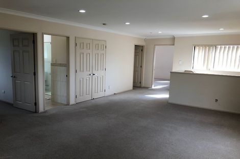 Photo of property in 21 Agapanthus Place, Flat Bush, Auckland, 2016