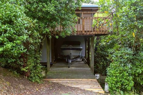 Photo of property in 80 Kaiuru Avenue, Pukawa Bay, Turangi, 3381