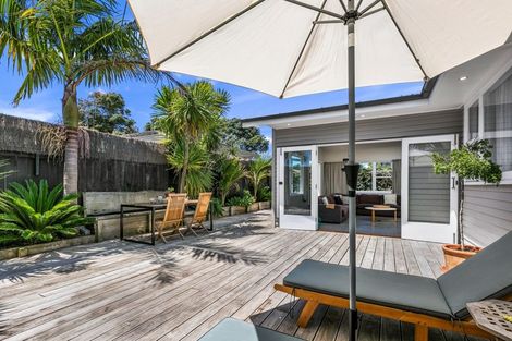 Photo of property in 15a Leander Street, Mount Maunganui, 3116