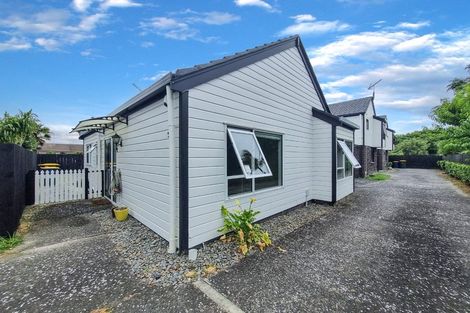 Photo of property in 5/7 Koromiko Street, New Lynn, Auckland, 0600