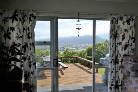 Photo of property in 44 Arnott Heights, Greymouth, 7805