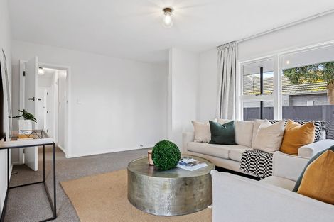 Photo of property in 1/17 Frensham Crescent, Woolston, Christchurch, 8062