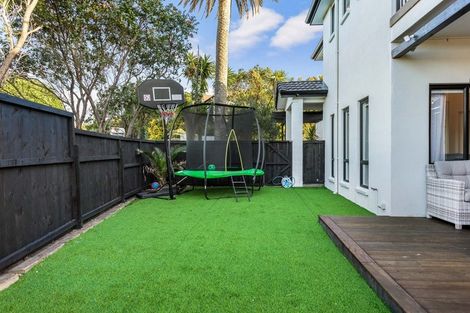 Photo of property in 2 Quarter Deck Lane, Gulf Harbour, Whangaparaoa, 0930