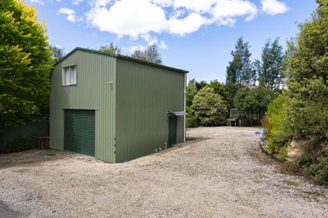 Photo of property in 10 Hewetson Road, Upper Moutere, 7175