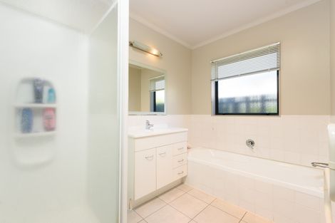 Photo of property in 6a Sharyn Place, Brookfield, Tauranga, 3110