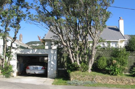 Photo of property in 17 Atua Street, Johnsonville, Wellington, 6037
