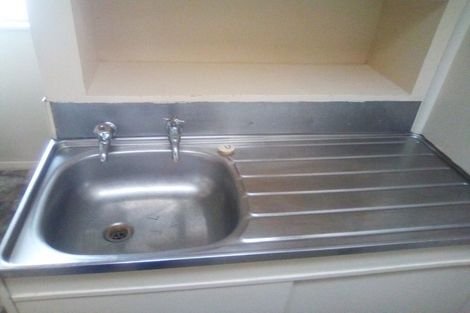 Photo of property in 27 Mccoll Street, Vogeltown, Wellington, 6021