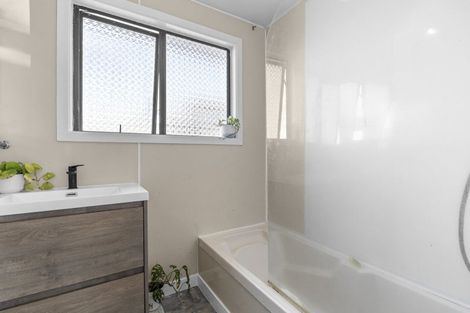 Photo of property in 21 Strange Street, Waitara, 4320