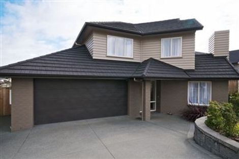 Photo of property in 12 Kouras Place, Flat Bush, Auckland, 2016