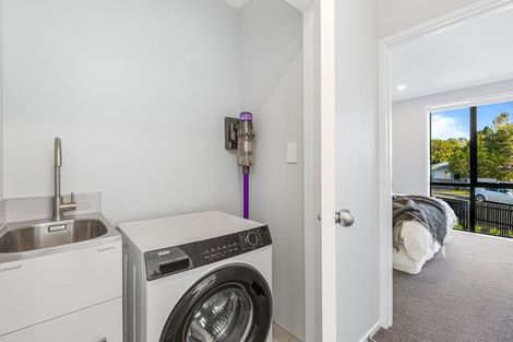 Photo of property in 8/3 Fairdale Place, Birkdale, Auckland, 0626