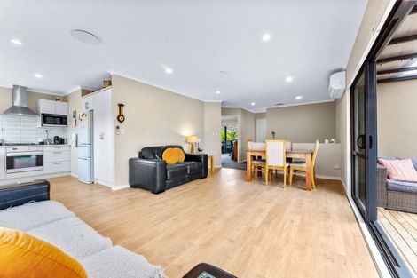 Photo of property in 4 Greenway Rise, Gulf Harbour, Whangaparaoa, 0930