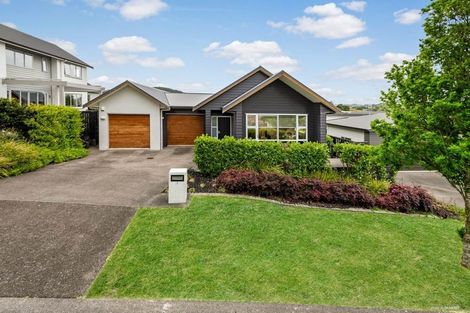 Photo of property in 3 Woolshed Lane, Pukekohe, 2120