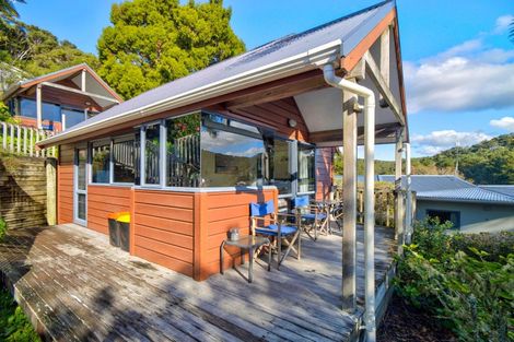 Photo of property in 32-34 School Road, Paihia, 0200