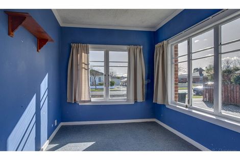 Photo of property in 16 Saint George Street, Watlington, Timaru, 7910