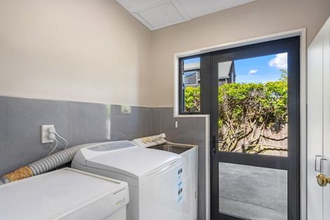 Photo of property in 29 Greystoke Lane, Avonhead, Christchurch, 8042