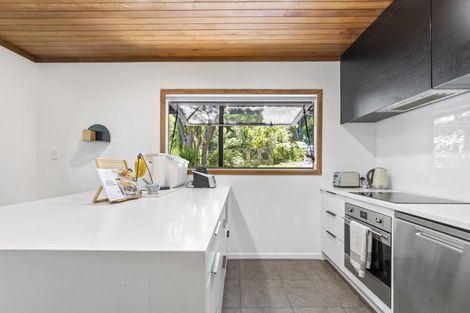 Photo of property in 110 Attwood Road, Paremoremo, Auckland, 0632