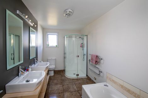 Photo of property in 7 Walnut Grove, Alexandra, 9320