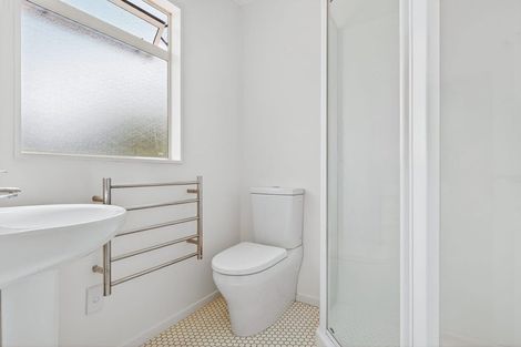 Photo of property in 30 Ramsay Drive, Acacia Bay, Taupo, 3385