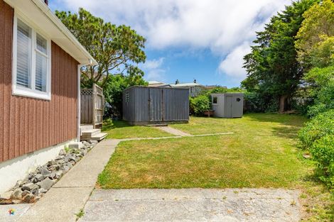 Photo of property in 4 Paenui Street, Titahi Bay, Porirua, 5022
