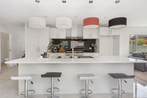 Photo of property in 23 Ravello Rise, Flat Bush, Auckland, 2019