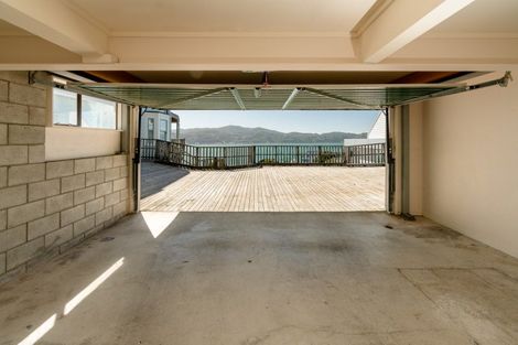 Photo of property in 4 The Crescent, Roseneath, Wellington, 6011