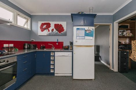 Photo of property in 16 Seaforth Avenue, Milson, Palmerston North, 4414