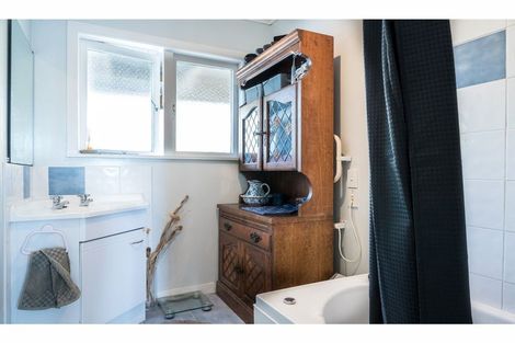 Photo of property in 8 Oraha Road, Huapai, Kumeu, 0810