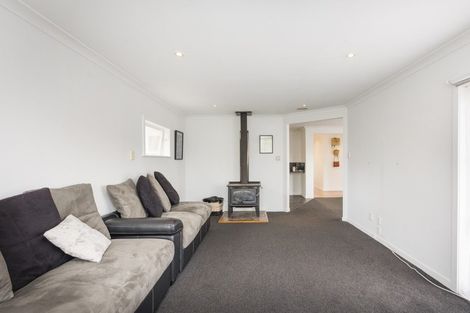 Photo of property in 10 Antrim Place, Hokowhitu, Palmerston North, 4410